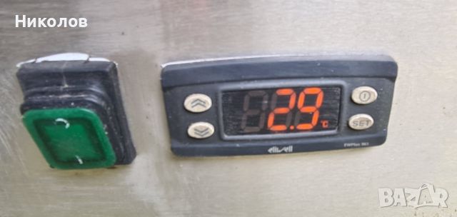 охладителна транжорна маса SAS147E 137мх0.7м - с 3 врати, снимка 9 - Обзавеждане на кухня - 45835722