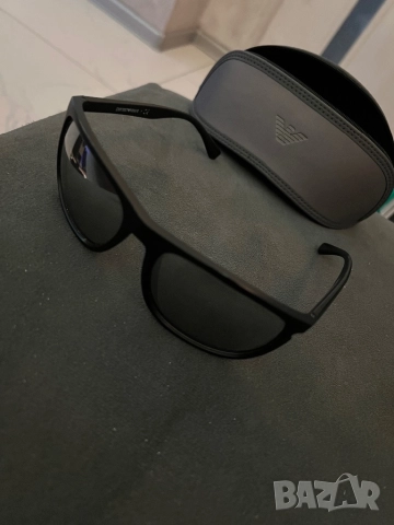 Мъжки слънчеви очила Emporio Armani, снимка 2 - Слънчеви и диоптрични очила - 52297523