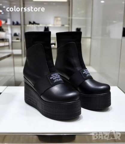 Боти на платформа - черна кожа - K135 