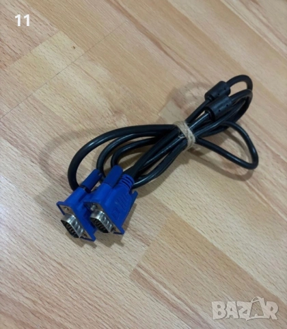 VGA кабел - 144 см.  Дължина -144 см.