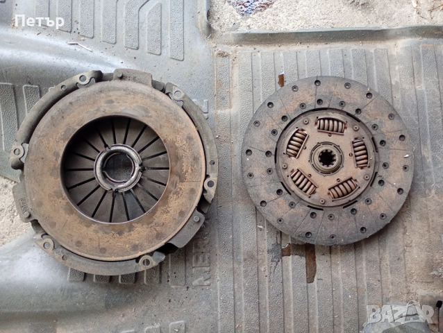 Съединител феродов и притискателен диск ивеко iveco 3.0дизел 504129664