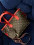 чанта Louis Vuitton, снимка 2