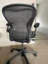 Eргономичен офис стол HERMAN MILLER AERON размер В, снимка 9