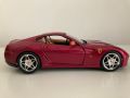 Колекционерска кола Ferrari 599 GTB Fiorano, мащаб 1:24, снимка 3