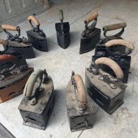 Ютии на въглища , снимка 1 - Антикварни и старинни предмети - 45870085