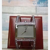 Дамски часовник гривна , снимка 1 - Дамски - 45350127