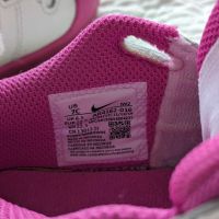 Детски маратонки Nike, снимка 2 - Детски маратонки - 45384896