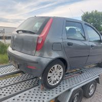 Fiat Punto 1.2 на части, снимка 3 - Части - 46009564