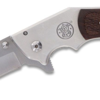 Сгъваем нож Smith & Wesson M325 Revolver 1168583, снимка 1 - Ножове - 45019423