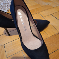 Нови велурени обувки, снимка 4 - Дамски ежедневни обувки - 45041230