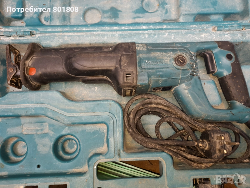 Саблен трион Makita, снимка 1