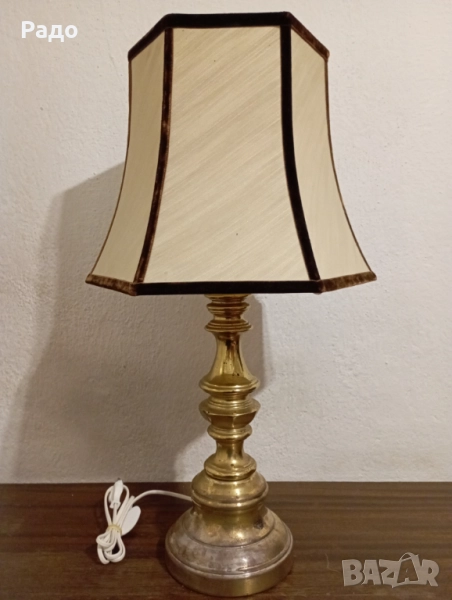 Красива голяма старинна лампа, снимка 1