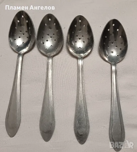 Лъжици с дупчици 4 броя. , снимка 1