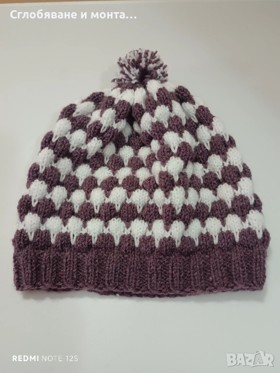 Ръчно плетена дамска шапка, снимка 1
