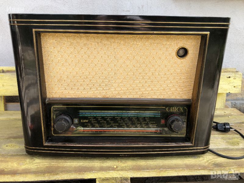 Старино лампово радио Oberon AT-Super, DDR, снимка 1