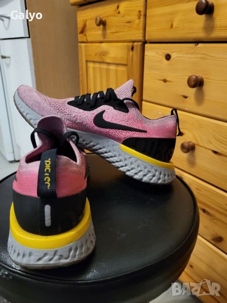 NIKE epic react дамски спортни маратонки 38,5, снимка 1