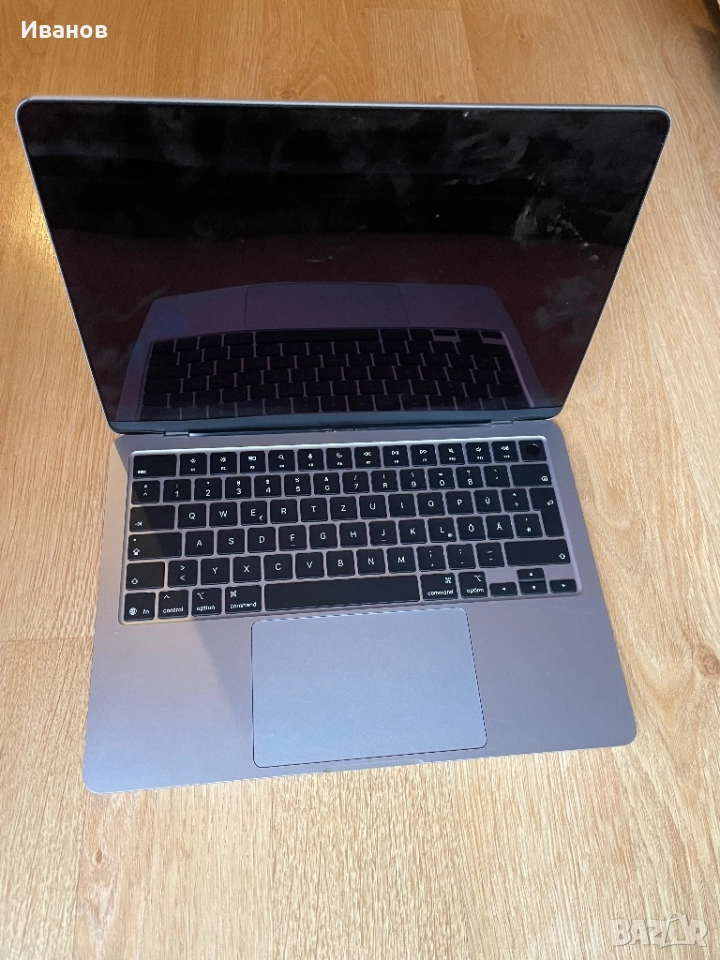 MacBook Air M4 16GB RAM 256GB SSD, снимка 1