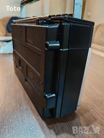 Hitachi TRK 5300, снимка 7 - Радиокасетофони, транзистори - 53505361