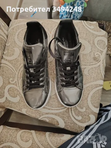 Маратонки Adidas , снимка 2 - Маратонки - 49860968