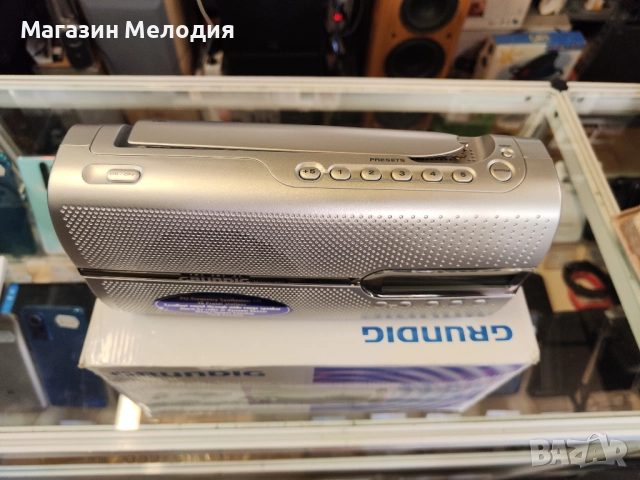 Ново!Радио Grundig Music Boy 51 Silver Чисто ново! , снимка 8 - Радиокасетофони, транзистори - 51758919