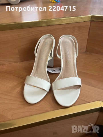 Дамски сандали на ток