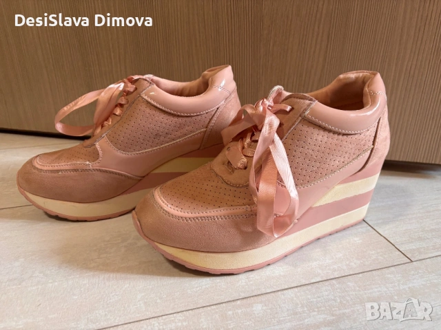 Дамски обувки