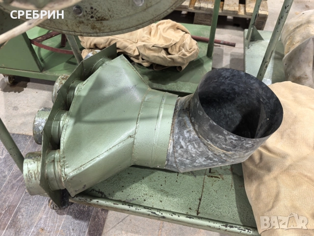 Аспирация с два чувала мот 3 кв 4000 кубика вх на засмукване 250 мм, снимка 2 - Други машини и части - 51996990