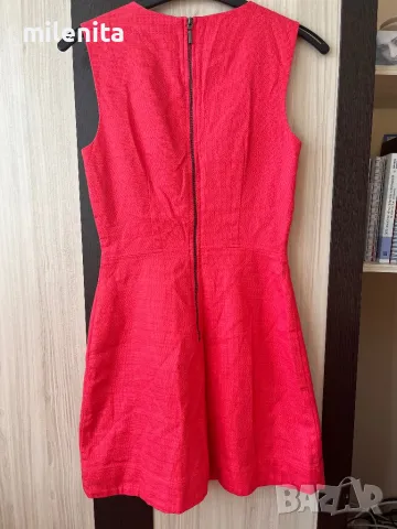 Много красива коралова рокля на HM 36/Sразмер, снимка 2 - Рокли - 49840158