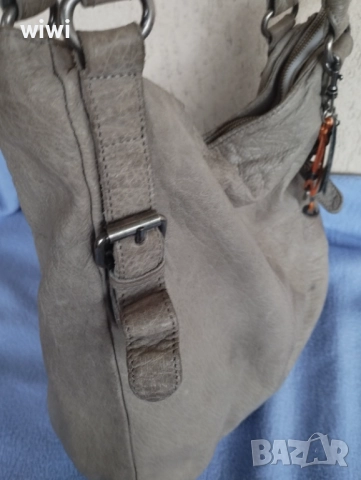 Чанта естествена кожа Axeldavid., снимка 8 - Чанти - 52037480