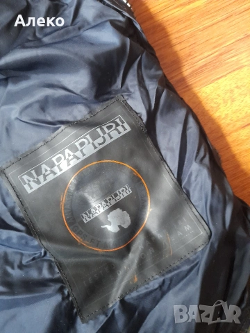 napapijri мъжки елек M размер. , снимка 10 - Якета - 53403857
