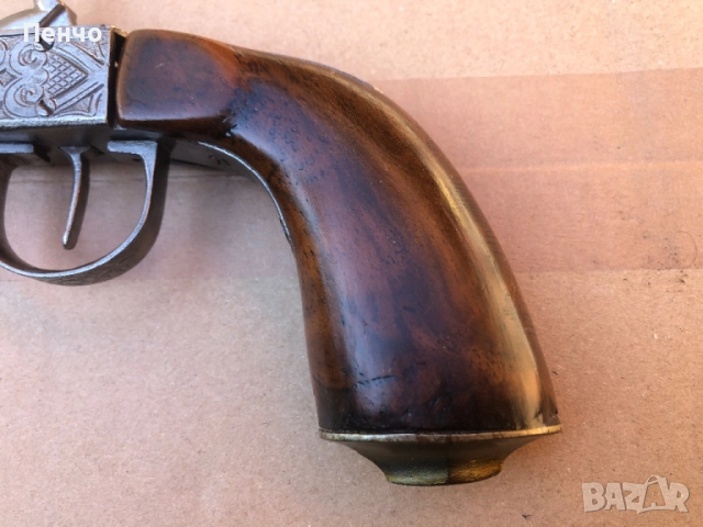 старинен капсулен пистолет, снимка 4 - Антикварни и старинни предмети - 45249870