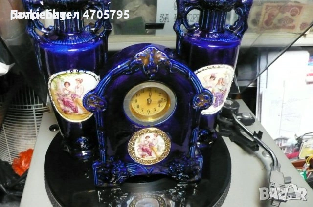 Комплект вази порцелан + работещ часовник порцелан, снимка 3 - Антикварни и старинни предмети - 53064424
