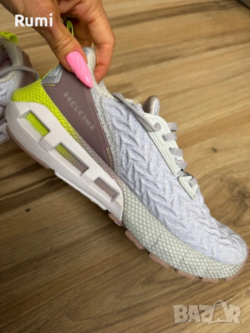 Оригинални маратонки UNDER ARMOUR HOVR MEGA 2 CLONE! 40 н, снимка 5 - Маратонки - 52179611