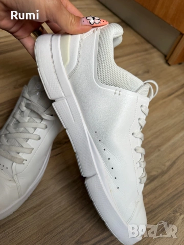 Оригинални мъжки спортно/елегантни кецове On M The Roger Advantage ! 45 н, снимка 3 - Кецове - 52179659