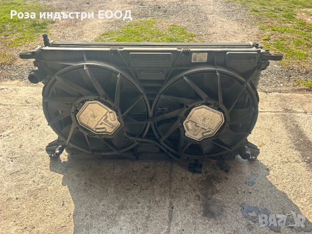 Радиатори пачка с вентилатори AUDI Q7 4m, снимка 2 - Части - 53831594