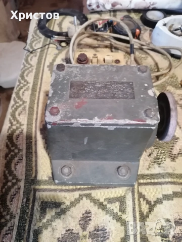 Продавам шмиргел 