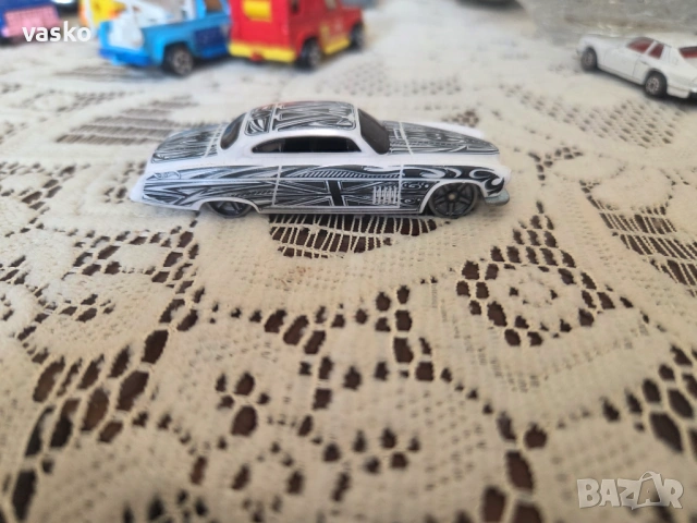 Hot wheels 2002, снимка 3 - Колекции - 53734577