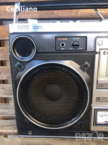 Радиокасетофон HITACHI TRK-8180Е В много добро визуално и техническо състояние!, снимка 15 - Радиокасетофони, транзистори - 53525866