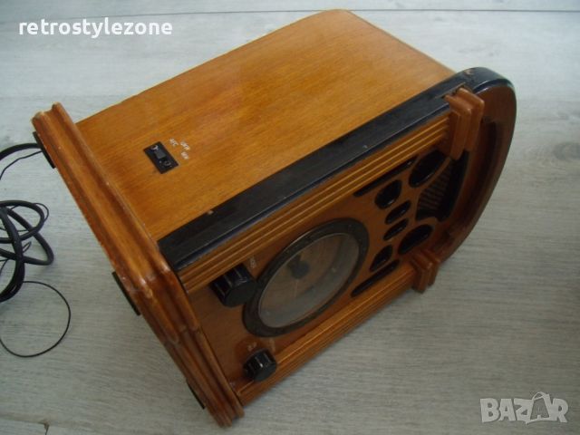 № 7613 стар радиоапарат -  Antique Radio VMR-5011 - EDUTEC  - Ретро вид  -излъчване - FM и MW - захр, снимка 7 - Други ценни предмети - 46337243