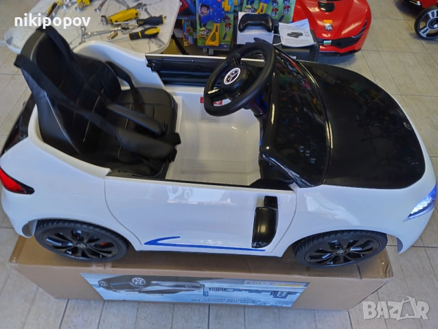 MERCEDES Акумулаторна кола Mercedes-Benz EQA бял, снимка 3 - Други - 53849566