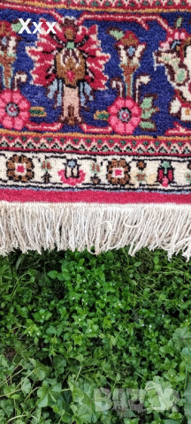 Ръчно тъкан вълнен Ирански килим.Антика за ценители , снимка 7 - Килими - 45039918