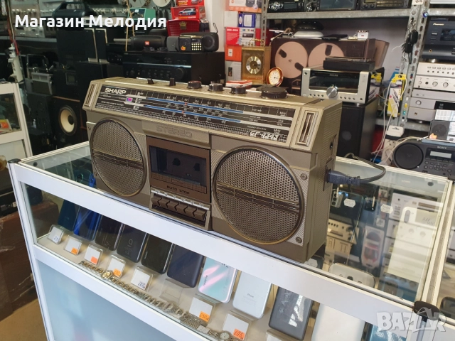 Радиокасетофон SHARP GF-4343 Работи перфектно на ридио и касета. В отлично техническо и визуално със, снимка 5 - Радиокасетофони, транзистори - 35875316