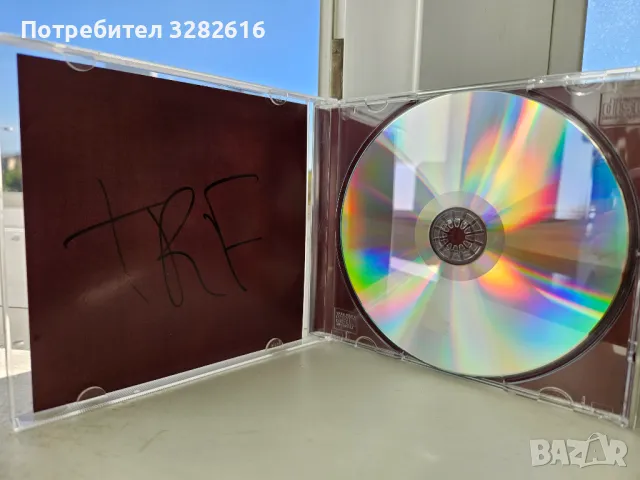 Оригинален диск на албумHustle 2 EMIL TRF с подпис , снимка 3 - CD дискове - 47467225