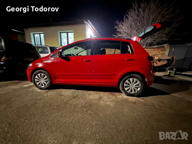 Голф плюс , снимка 2 - Автомобили и джипове - 54071463