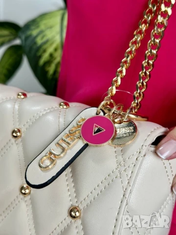 чанти guess , снимка 4 - Чанти - 50673061