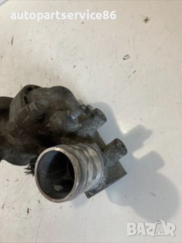 Корпус на термостат за KIA Ceed 1.6 CRDi (2010), снимка 2 - Части - 53244409