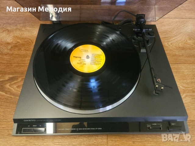 Грамофон Onkyo CP-1200A – Японски Hi-Fi грамофон в отлично състояние., снимка 4 - Грамофони - 54200586
