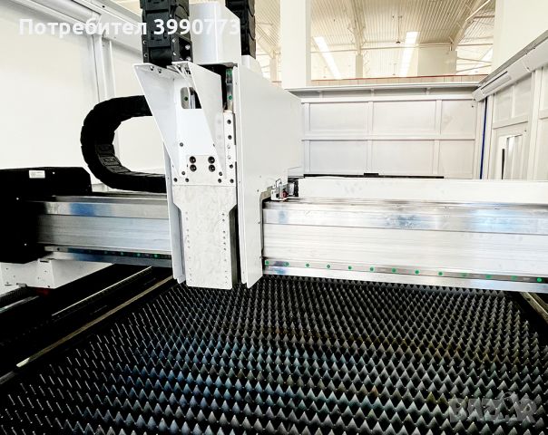 Fiber CNC Лазерна Резачка Плотер Weni 3015H 12kW + компресор 16 bar, снимка 2 - Други инструменти - 46272808