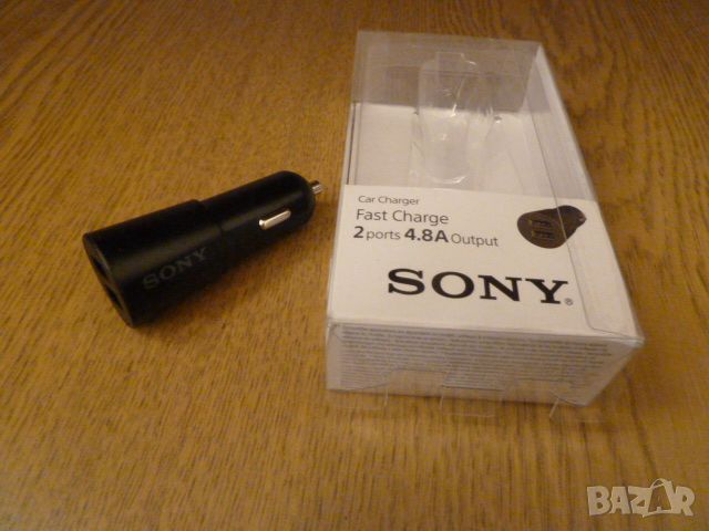 Зарядно за автомобил Sony CP-CADM2, снимка 2 - Аксесоари и консумативи - 45965866