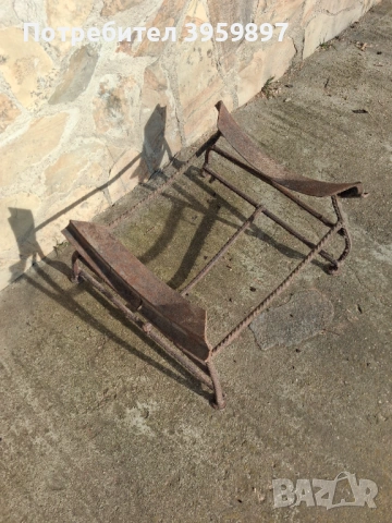 Метална поставка за бъчва, снимка 2 - Антикварни и старинни предмети - 53076333